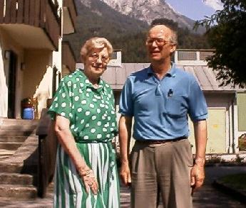 Turnierleitung&nbsp; IS G.Wagner & IS DI G.Herndl  (26344 Byte)